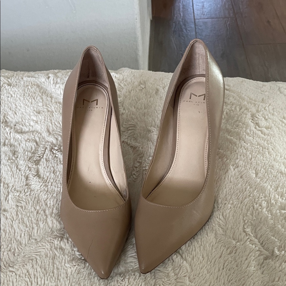Marc Fisher Women's Leather Beige Heels